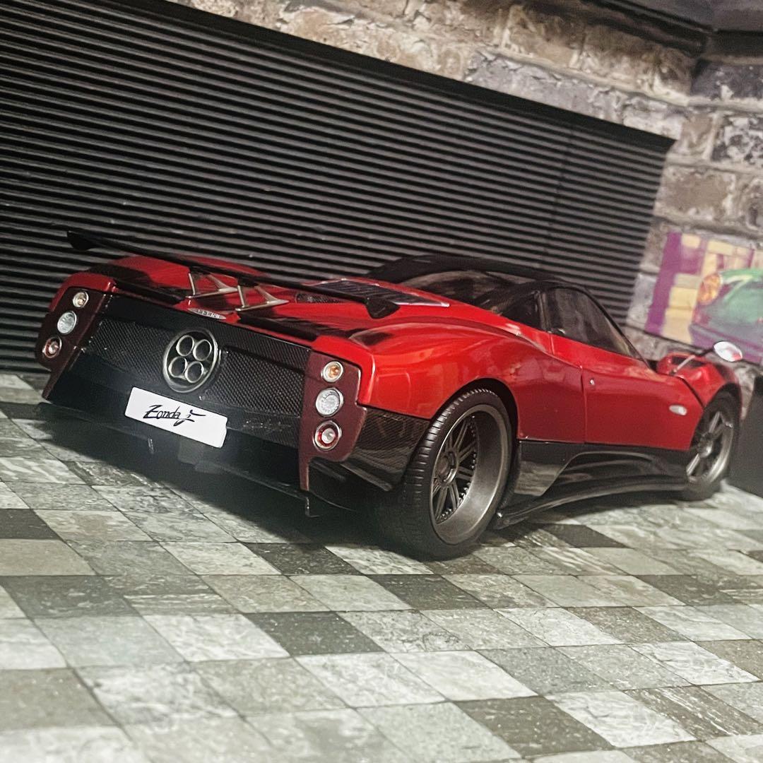 1/18 Almost Real パガーニ ゾンダ F Rosso Monza