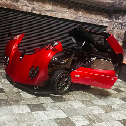 1/18 Almost Real パガーニ ゾンダ F Rosso Monza